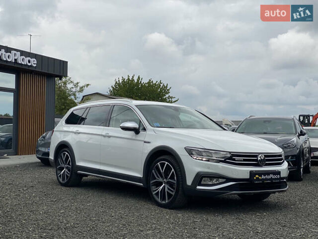 Білий Фольксваген Пассат Альтрак, об'ємом двигуна 1.97 л та пробігом 241 тис. км за 24999 $, фото 98 на Automoto.ua