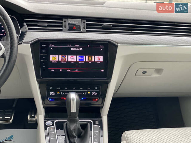 Білий Фольксваген Пассат Альтрак, об'ємом двигуна 1.97 л та пробігом 241 тис. км за 24999 $, фото 58 на Automoto.ua