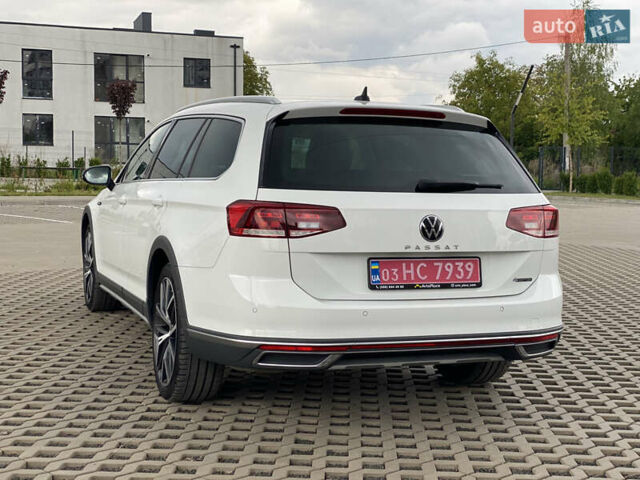 Білий Фольксваген Пассат Альтрак, об'ємом двигуна 1.97 л та пробігом 241 тис. км за 24999 $, фото 25 на Automoto.ua