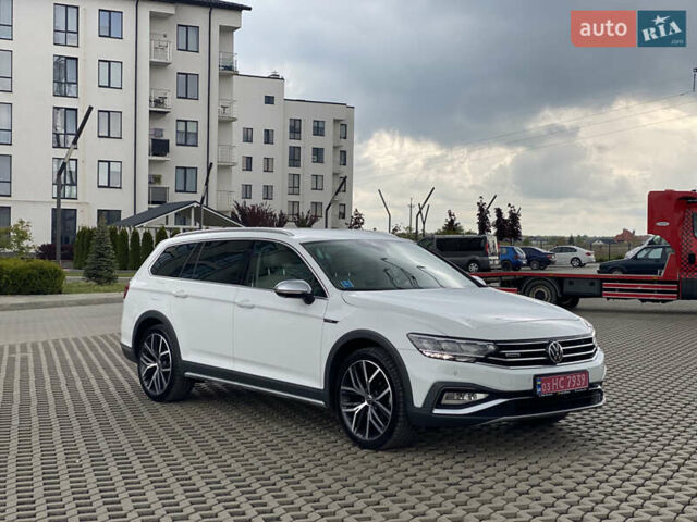 Білий Фольксваген Пассат Альтрак, об'ємом двигуна 1.97 л та пробігом 241 тис. км за 24999 $, фото 9 на Automoto.ua