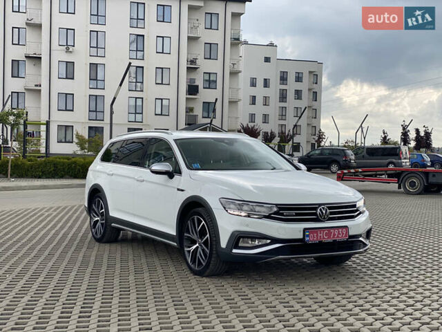 Білий Фольксваген Пассат Альтрак, об'ємом двигуна 1.97 л та пробігом 241 тис. км за 24999 $, фото 8 на Automoto.ua