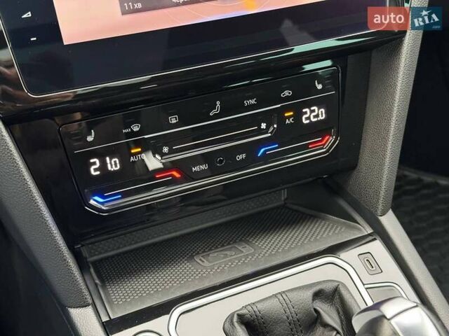 Белый Фольксваген Пассат Альтрак, объемом двигателя 2 л и пробегом 126 тыс. км за 32800 $, фото 24 на Automoto.ua