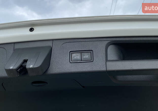 Білий Фольксваген Пассат Альтрак, об'ємом двигуна 1.97 л та пробігом 241 тис. км за 24999 $, фото 79 на Automoto.ua