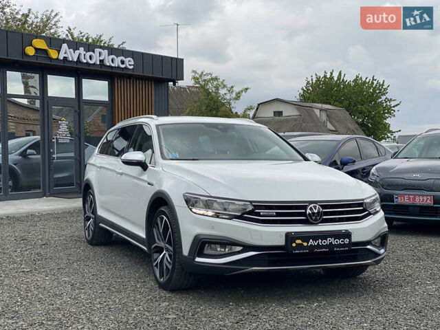 Білий Фольксваген Пассат Альтрак, об'ємом двигуна 1.97 л та пробігом 241 тис. км за 24999 $, фото 99 на Automoto.ua