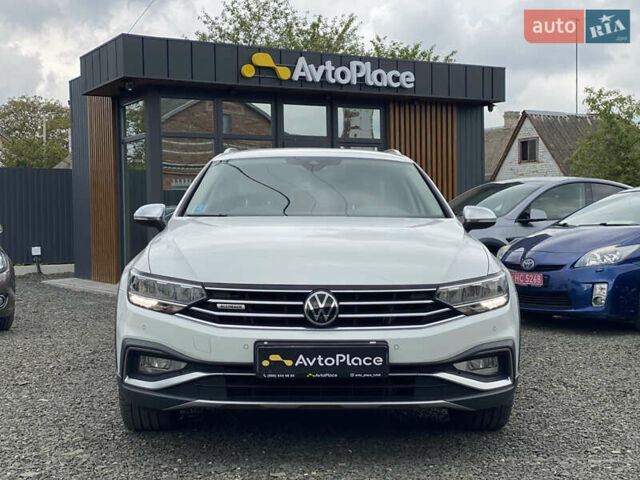 Білий Фольксваген Пассат Альтрак, об'ємом двигуна 1.97 л та пробігом 241 тис. км за 24999 $, фото 100 на Automoto.ua