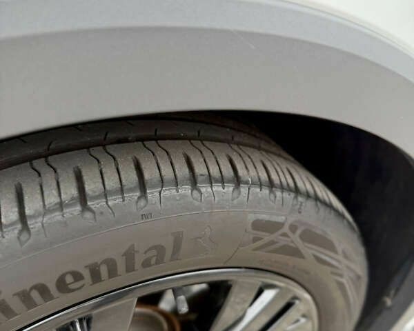 Білий Фольксваген Пассат Альтрак, об'ємом двигуна 2 л та пробігом 107 тис. км за 32450 $, фото 15 на Automoto.ua