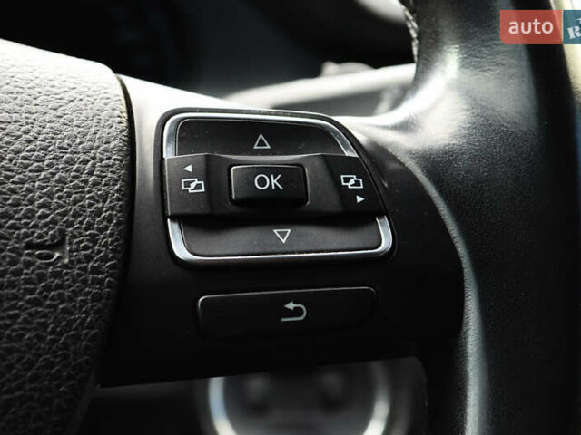 Черный Фольксваген Пассат Альтрак, объемом двигателя 1.98 л и пробегом 277 тыс. км за 10900 $, фото 27 на Automoto.ua