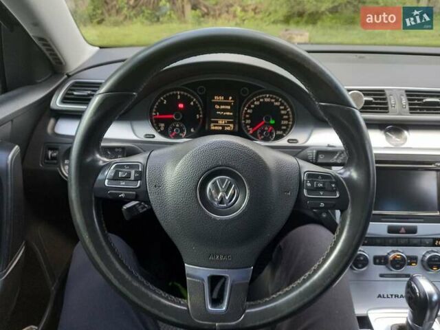 Черный Фольксваген Пассат Альтрак, объемом двигателя 2 л и пробегом 340 тыс. км за 12000 $, фото 13 на Automoto.ua