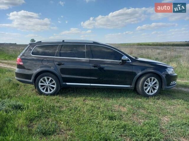 Черный Фольксваген Пассат Альтрак, объемом двигателя 2 л и пробегом 340 тыс. км за 12000 $, фото 25 на Automoto.ua