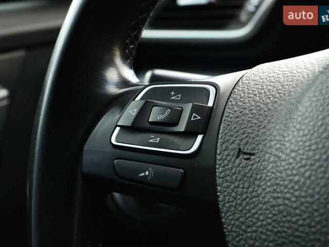 Черный Фольксваген Пассат Альтрак, объемом двигателя 1.98 л и пробегом 277 тыс. км за 10900 $, фото 26 на Automoto.ua