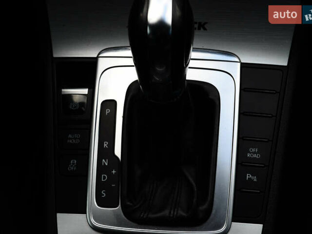 Черный Фольксваген Пассат Альтрак, объемом двигателя 1.98 л и пробегом 277 тыс. км за 10900 $, фото 22 на Automoto.ua