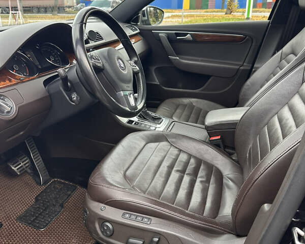 Чорний Фольксваген Пассат Альтрак, об'ємом двигуна 1.97 л та пробігом 287 тис. км за 14500 $, фото 19 на Automoto.ua