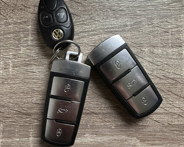 Чорний Фольксваген Пассат Альтрак, об'ємом двигуна 1.97 л та пробігом 287 тис. км за 14500 $, фото 77 на Automoto.ua