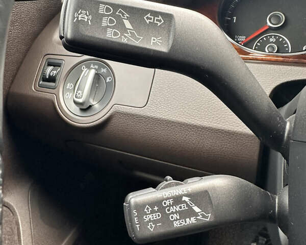 Чорний Фольксваген Пассат Альтрак, об'ємом двигуна 1.97 л та пробігом 287 тис. км за 14500 $, фото 28 на Automoto.ua