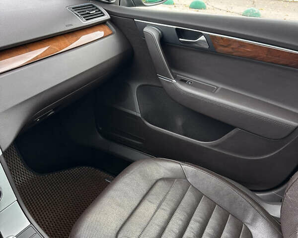 Чорний Фольксваген Пассат Альтрак, об'ємом двигуна 1.97 л та пробігом 287 тис. км за 14500 $, фото 18 на Automoto.ua