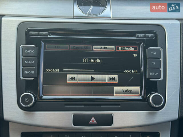 Черный Фольксваген Пассат Альтрак, объемом двигателя 2 л и пробегом 261 тыс. км за 13000 $, фото 32 на Automoto.ua