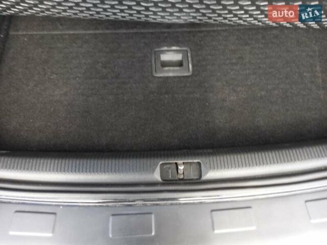 Черный Фольксваген Пассат Альтрак, объемом двигателя 2 л и пробегом 340 тыс. км за 12000 $, фото 27 на Automoto.ua