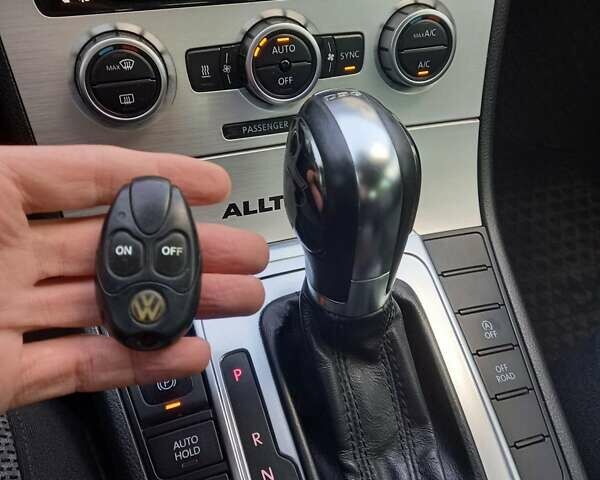 Черный Фольксваген Пассат Альтрак, объемом двигателя 2 л и пробегом 340 тыс. км за 12000 $, фото 3 на Automoto.ua
