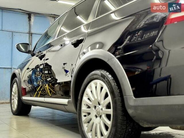 Чорний Фольксваген Пассат Альтрак, об'ємом двигуна 2 л та пробігом 236 тис. км за 12500 $, фото 22 на Automoto.ua