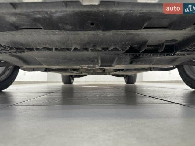 Чорний Фольксваген Пассат Альтрак, об'ємом двигуна 2 л та пробігом 236 тис. км за 12500 $, фото 37 на Automoto.ua