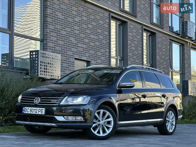 Черный Фольксваген Пассат Альтрак, объемом двигателя 2 л и пробегом 211 тыс. км за 13950 $, фото 1 на Automoto.ua