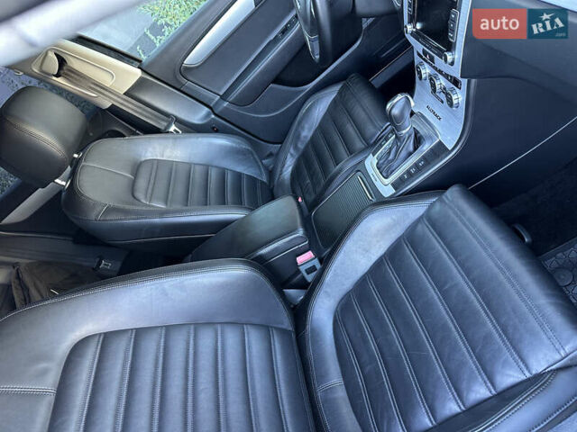 Черный Фольксваген Пассат Альтрак, объемом двигателя 2 л и пробегом 211 тыс. км за 13950 $, фото 19 на Automoto.ua