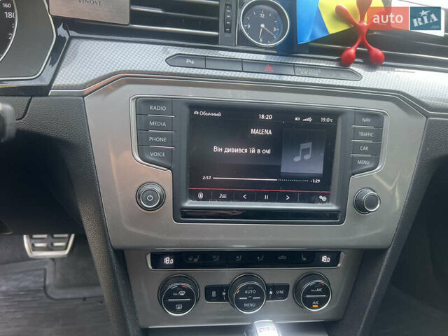 Черный Фольксваген Пассат Альтрак, объемом двигателя 1.97 л и пробегом 207 тыс. км за 18699 $, фото 16 на Automoto.ua