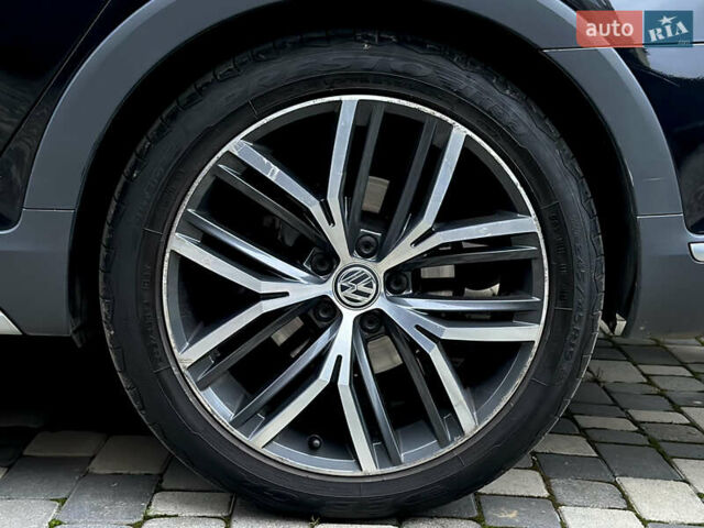 Чорний Фольксваген Пассат Альтрак, об'ємом двигуна 2 л та пробігом 245 тис. км за 18500 $, фото 11 на Automoto.ua