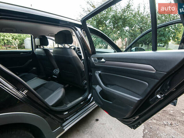 Чорний Фольксваген Пассат Альтрак, об'ємом двигуна 2 л та пробігом 272 тис. км за 16400 $, фото 10 на Automoto.ua