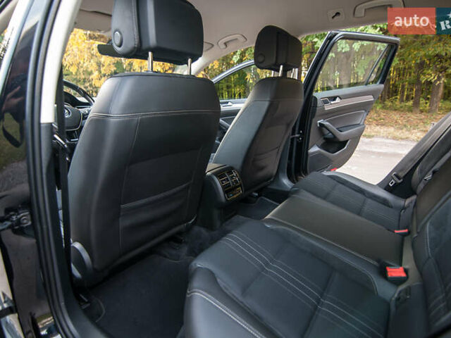 Чорний Фольксваген Пассат Альтрак, об'ємом двигуна 2 л та пробігом 272 тис. км за 16400 $, фото 18 на Automoto.ua