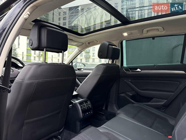 Чорний Фольксваген Пассат Альтрак, об'ємом двигуна 2 л та пробігом 245 тис. км за 18500 $, фото 23 на Automoto.ua