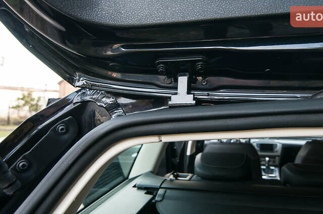Чорний Фольксваген Пассат Альтрак, об'ємом двигуна 2 л та пробігом 272 тис. км за 16400 $, фото 16 на Automoto.ua