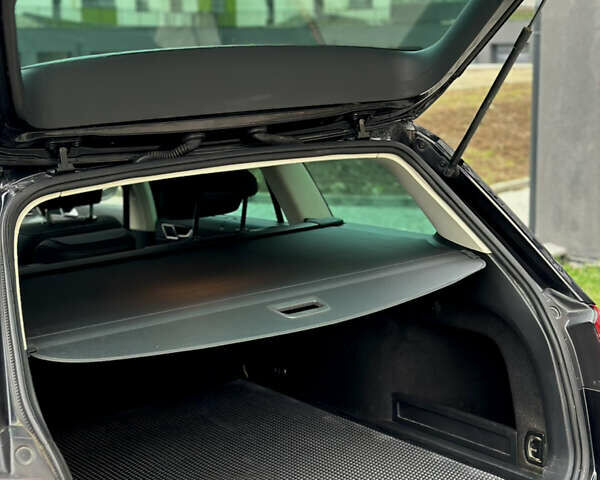 Чорний Фольксваген Пассат Альтрак, об'ємом двигуна 2 л та пробігом 245 тис. км за 18500 $, фото 24 на Automoto.ua