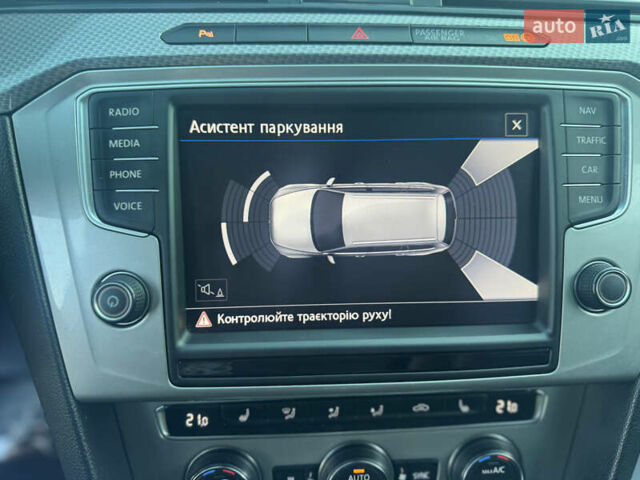 Черный Фольксваген Пассат Альтрак, объемом двигателя 2 л и пробегом 230 тыс. км за 18900 $, фото 59 на Automoto.ua