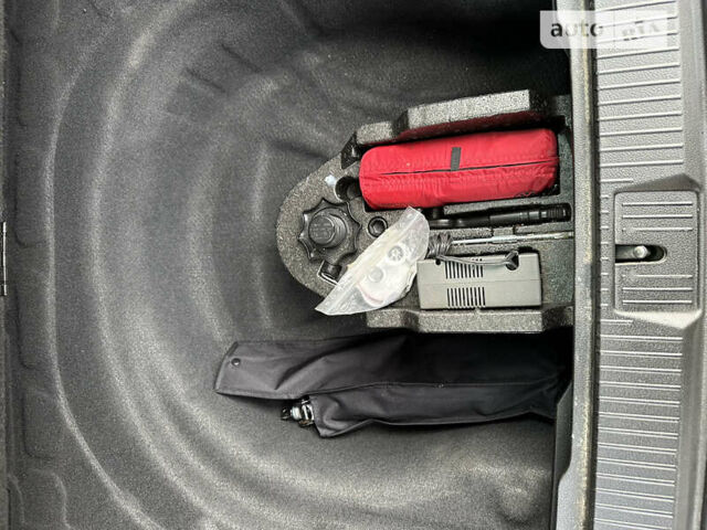 Чорний Фольксваген Пассат Альтрак, об'ємом двигуна 2 л та пробігом 240 тис. км за 17999 $, фото 29 на Automoto.ua