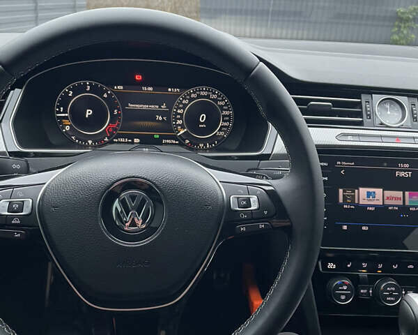 Черный Фольксваген Пассат Альтрак, объемом двигателя 2 л и пробегом 219 тыс. км за 22000 $, фото 14 на Automoto.ua