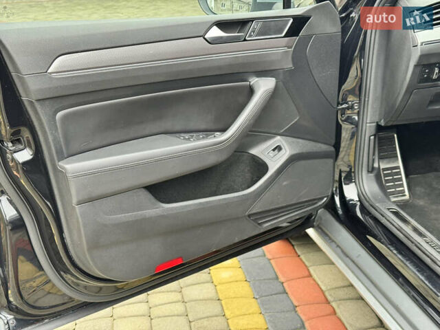 Черный Фольксваген Пассат Альтрак, объемом двигателя 2 л и пробегом 196 тыс. км за 22999 $, фото 31 на Automoto.ua