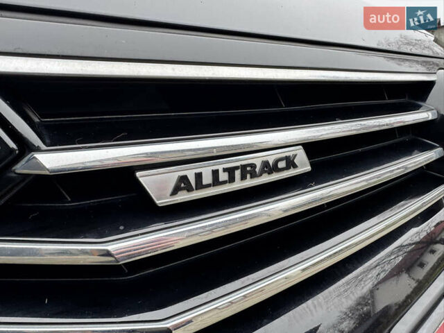 Черный Фольксваген Пассат Альтрак, объемом двигателя 2 л и пробегом 196 тыс. км за 22999 $, фото 10 на Automoto.ua