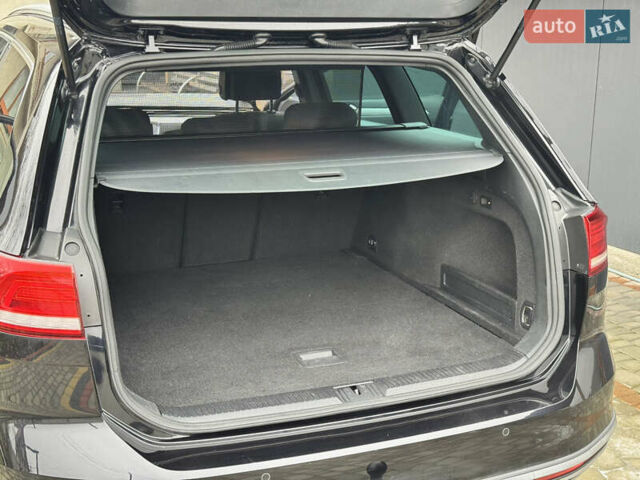 Черный Фольксваген Пассат Альтрак, объемом двигателя 2 л и пробегом 196 тыс. км за 22999 $, фото 26 на Automoto.ua