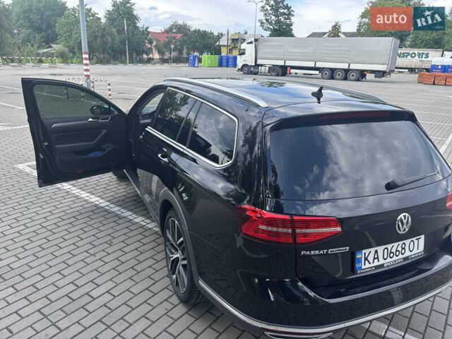 Чорний Фольксваген Пассат Альтрак, об'ємом двигуна 2 л та пробігом 219 тис. км за 20600 $, фото 7 на Automoto.ua