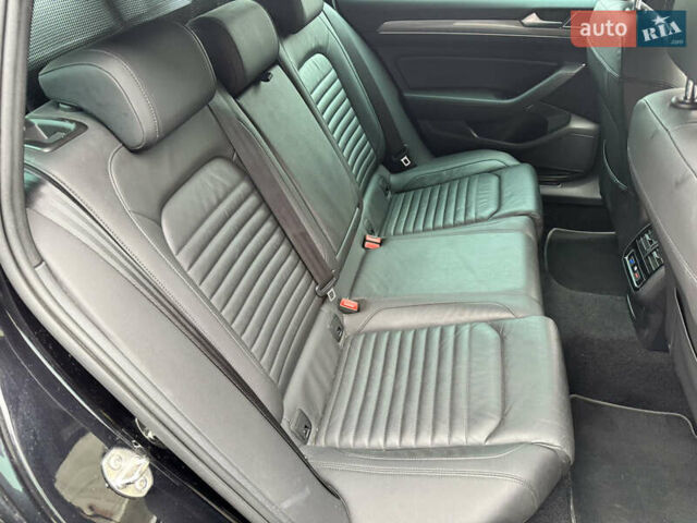 Черный Фольксваген Пассат Альтрак, объемом двигателя 2 л и пробегом 196 тыс. км за 22999 $, фото 18 на Automoto.ua