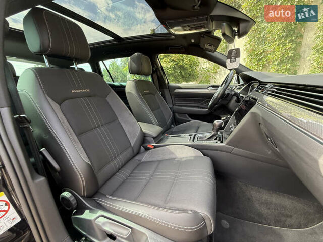 Черный Фольксваген Пассат Альтрак, объемом двигателя 2 л и пробегом 218 тыс. км за 25999 $, фото 65 на Automoto.ua