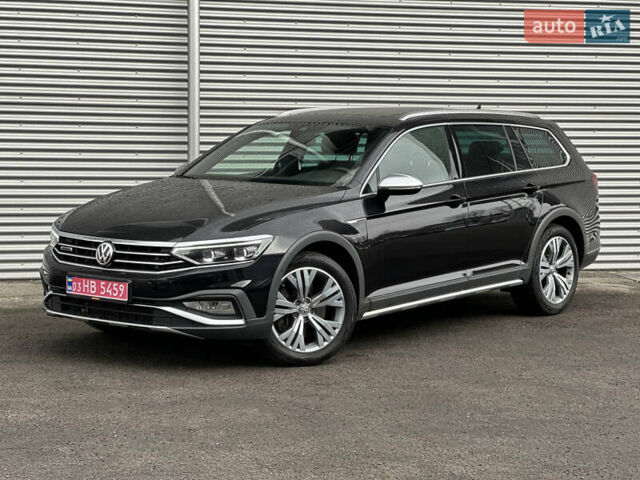Черный Фольксваген Пассат Альтрак, объемом двигателя 2 л и пробегом 218 тыс. км за 25500 $, фото 2 на Automoto.ua