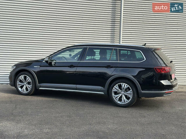 Черный Фольксваген Пассат Альтрак, объемом двигателя 2 л и пробегом 218 тыс. км за 25500 $, фото 43 на Automoto.ua