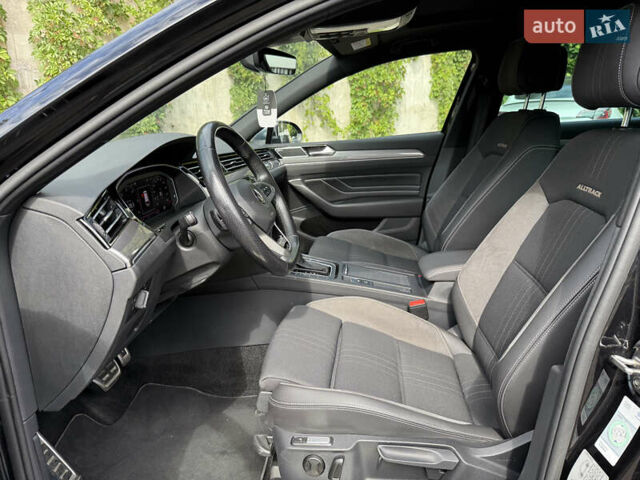 Черный Фольксваген Пассат Альтрак, объемом двигателя 2 л и пробегом 218 тыс. км за 25999 $, фото 38 на Automoto.ua