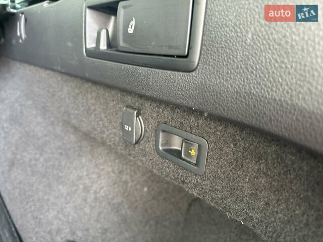 Черный Фольксваген Пассат Альтрак, объемом двигателя 2 л и пробегом 218 тыс. км за 25500 $, фото 37 на Automoto.ua