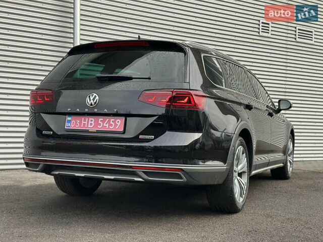 Черный Фольксваген Пассат Альтрак, объемом двигателя 2 л и пробегом 218 тыс. км за 25500 $, фото 12 на Automoto.ua