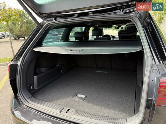 Черный Фольксваген Пассат Альтрак, объемом двигателя 2 л и пробегом 218 тыс. км за 25999 $, фото 51 на Automoto.ua