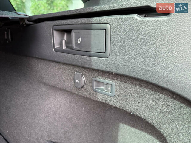 Черный Фольксваген Пассат Альтрак, объемом двигателя 2 л и пробегом 218 тыс. км за 25999 $, фото 48 на Automoto.ua