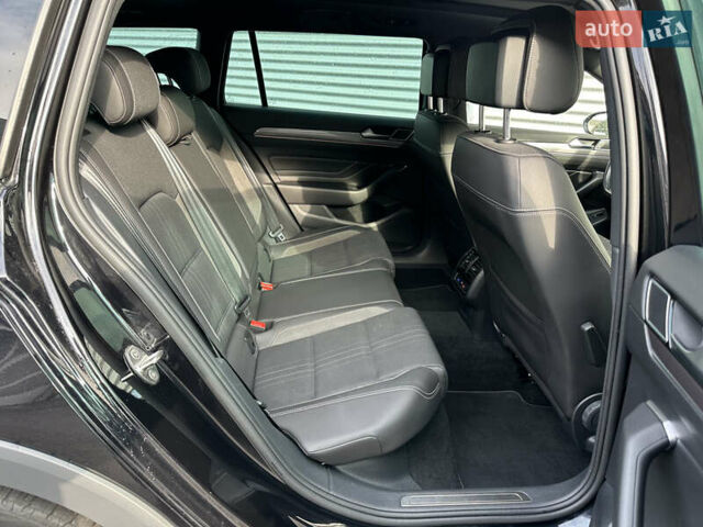 Черный Фольксваген Пассат Альтрак, объемом двигателя 2 л и пробегом 218 тыс. км за 25500 $, фото 30 на Automoto.ua